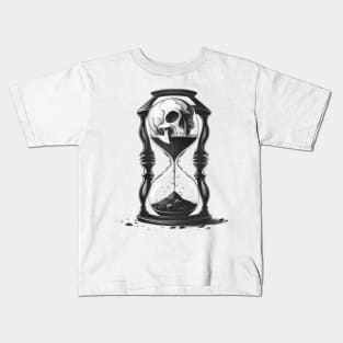 Hourglass skull Kids T-Shirt